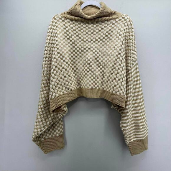 Maronie Camel Cream Checkered Stripe Turtleneck Dolman Sleeve Cropped Sweater‎ - Picture 2 of 7
